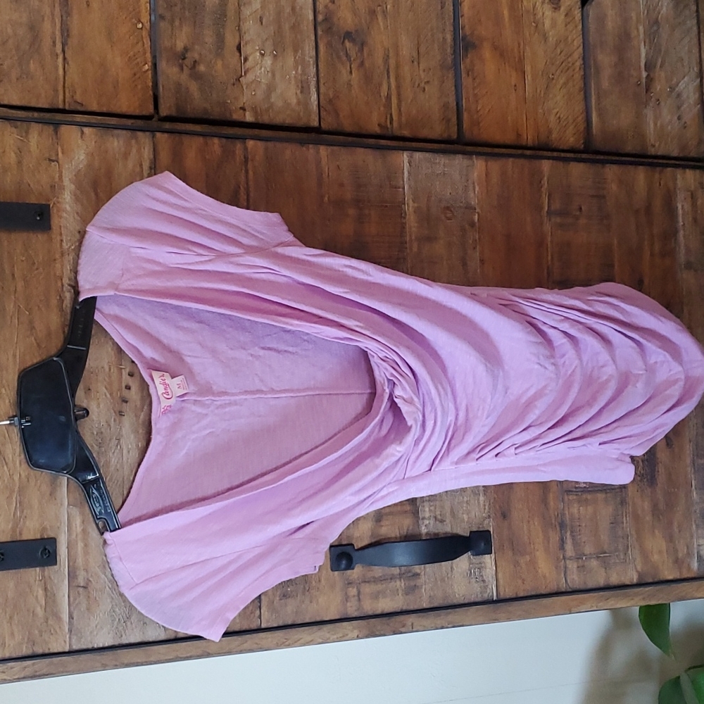 Lilac Candie's wrap short sleeve shirt size medium